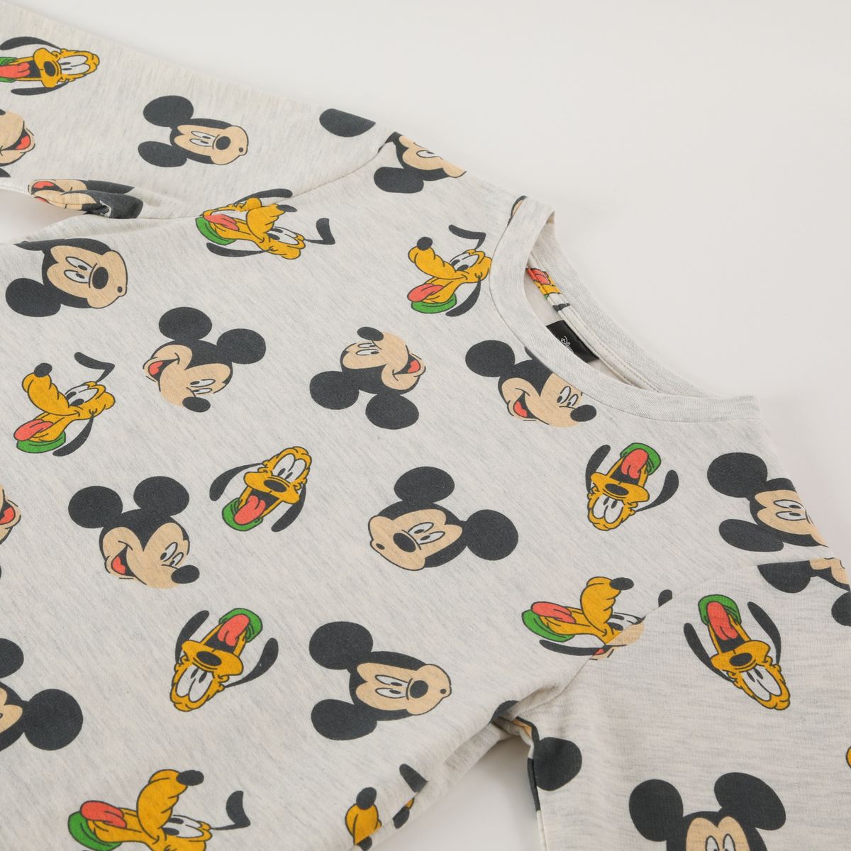 DISNEY - Conjunto Pijama Buzo Niño Mickey Amigos Gris Disney