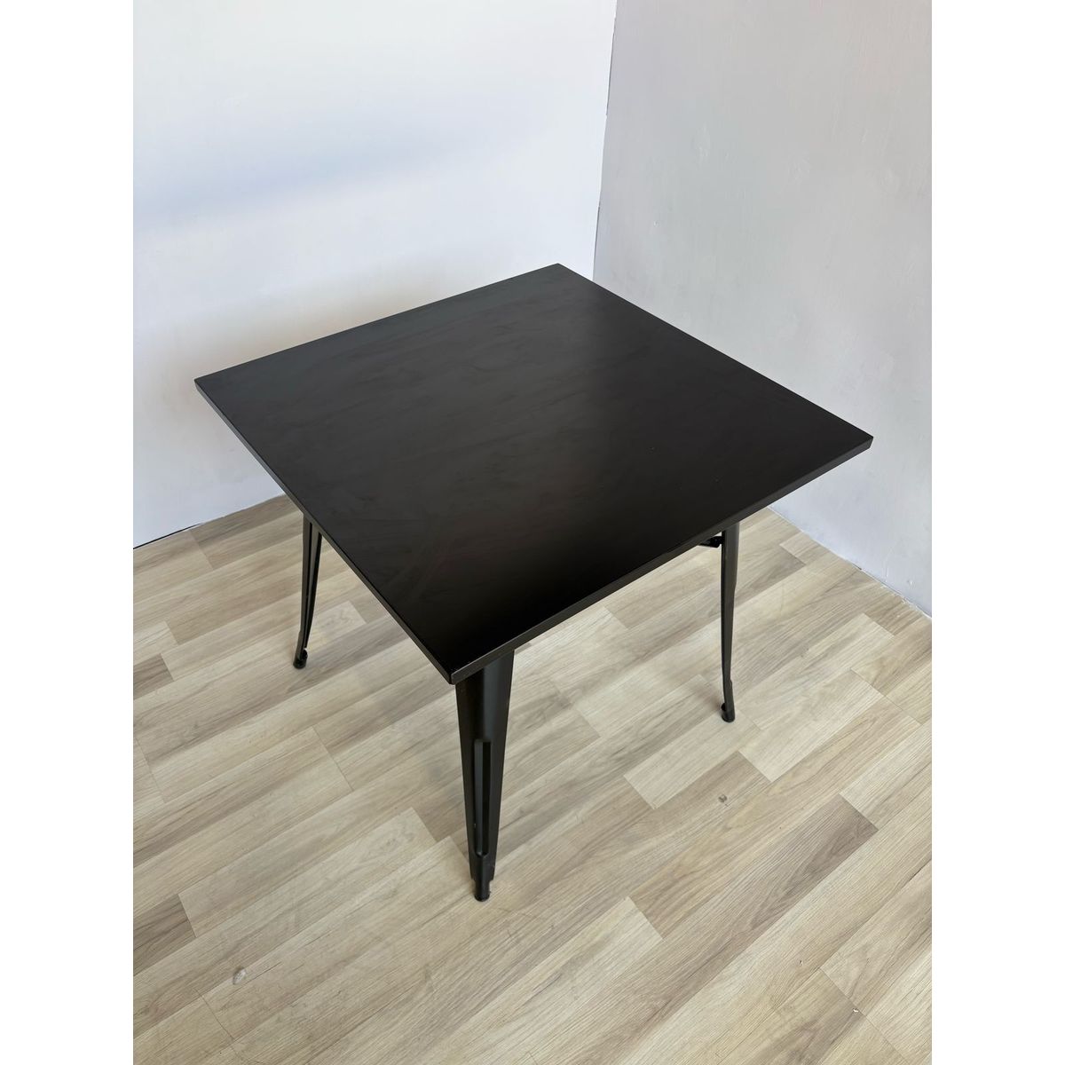 GENERICO - Mesa tolix normal  80x80cm