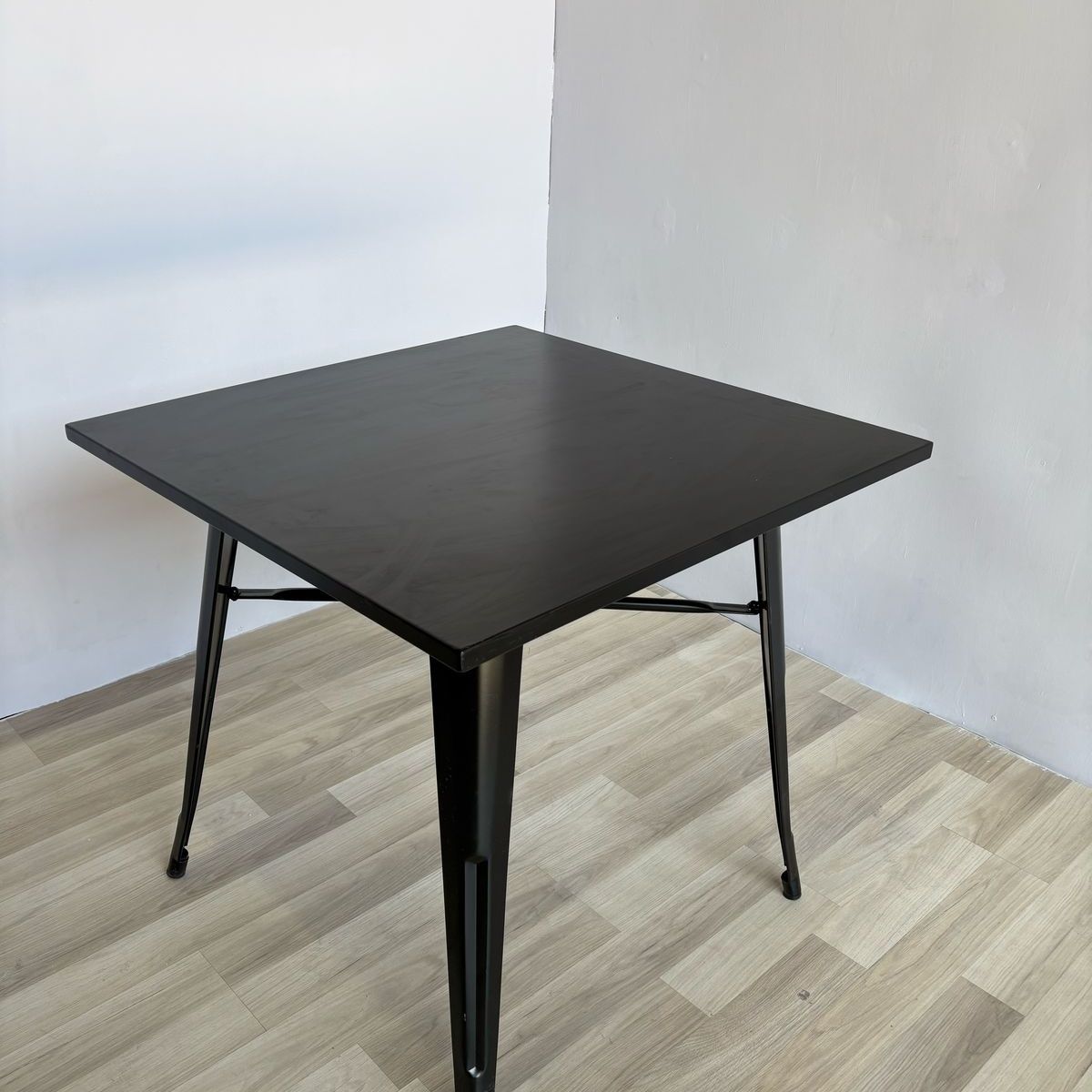 GENERICO - Mesa tolix normal  80x80cm