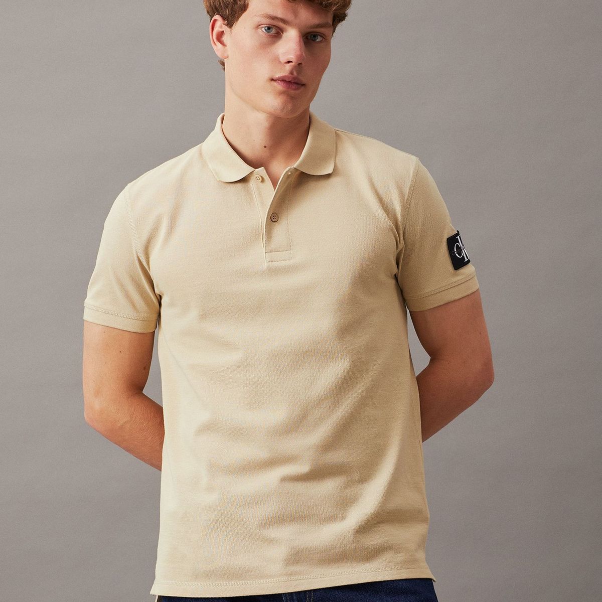CALVIN KLEIN - Polo Badge Beige Calvin Klein