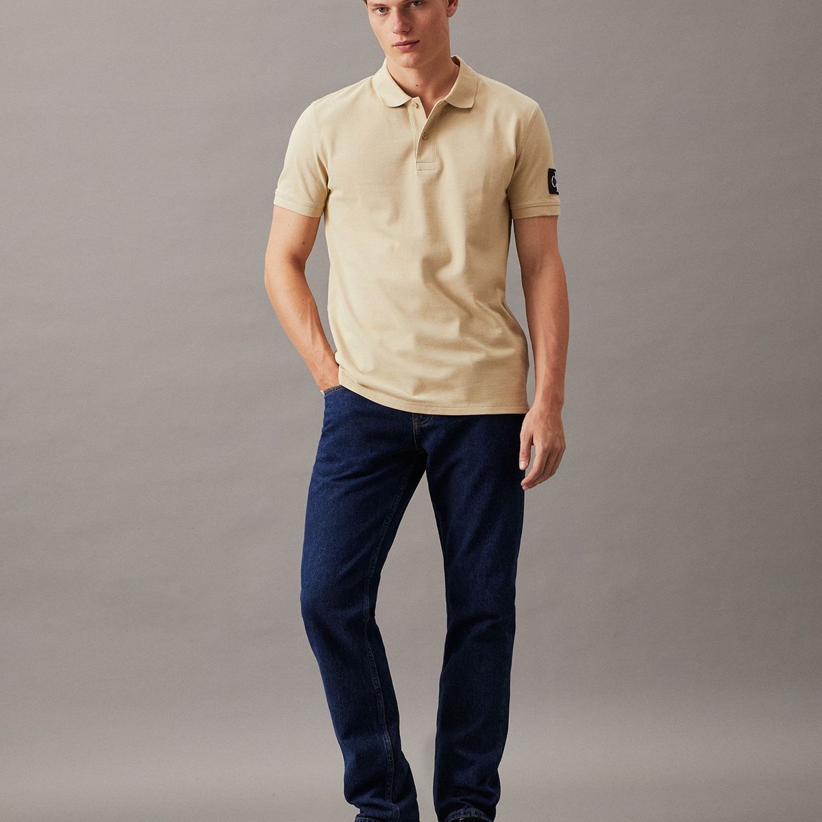 CALVIN KLEIN - Polo Badge Beige Calvin Klein