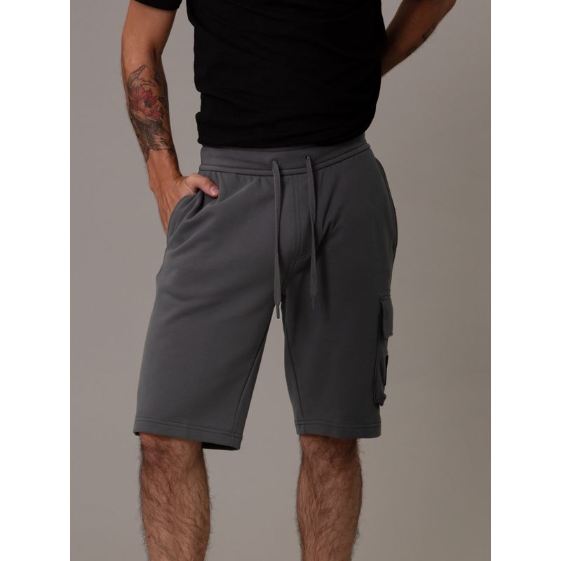 CALVIN KLEIN - Short Monologo Badge Gris Calvin Klein