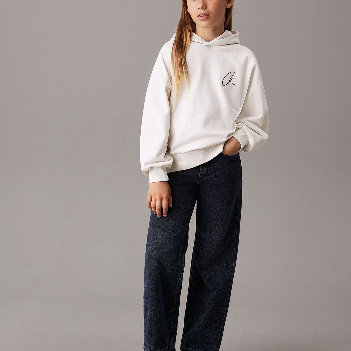 CALVIN KLEIN - Polerón Niña Signage Comfort Blanco Calvin Klein