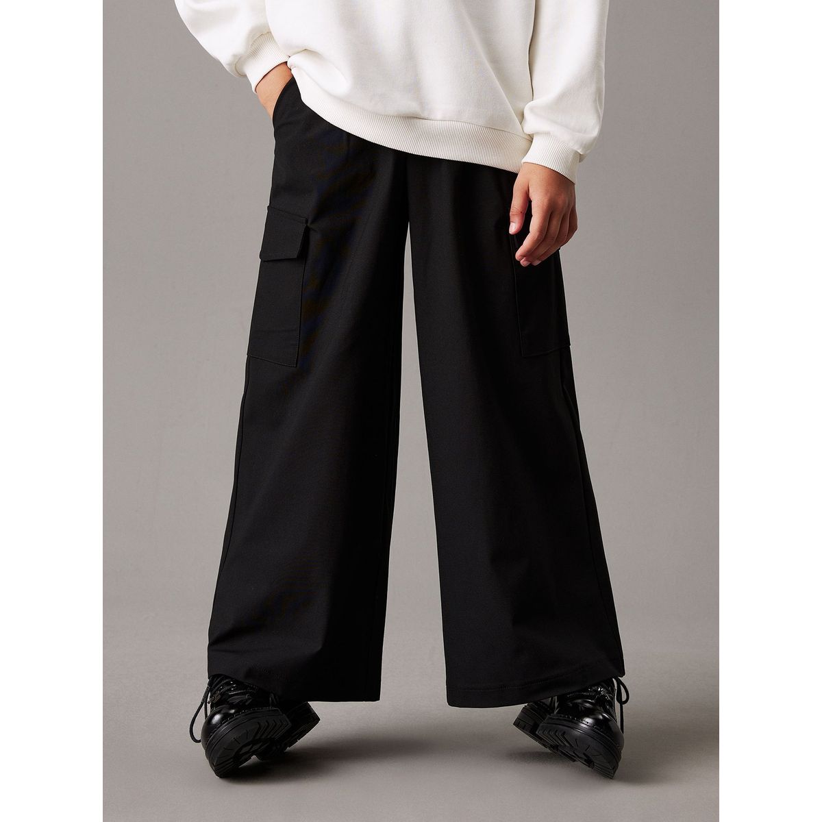 CALVIN KLEIN - Pantalón Niña Dry Knit Cargo Negro Calvin Klein