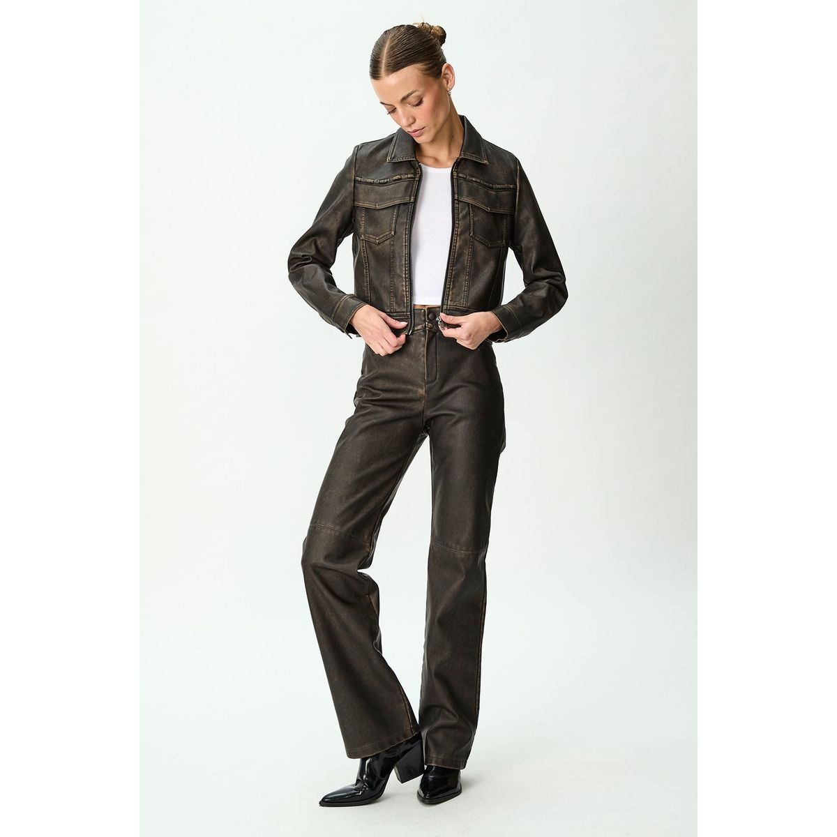 IO - Chaqueta Café Moro Mujer Io