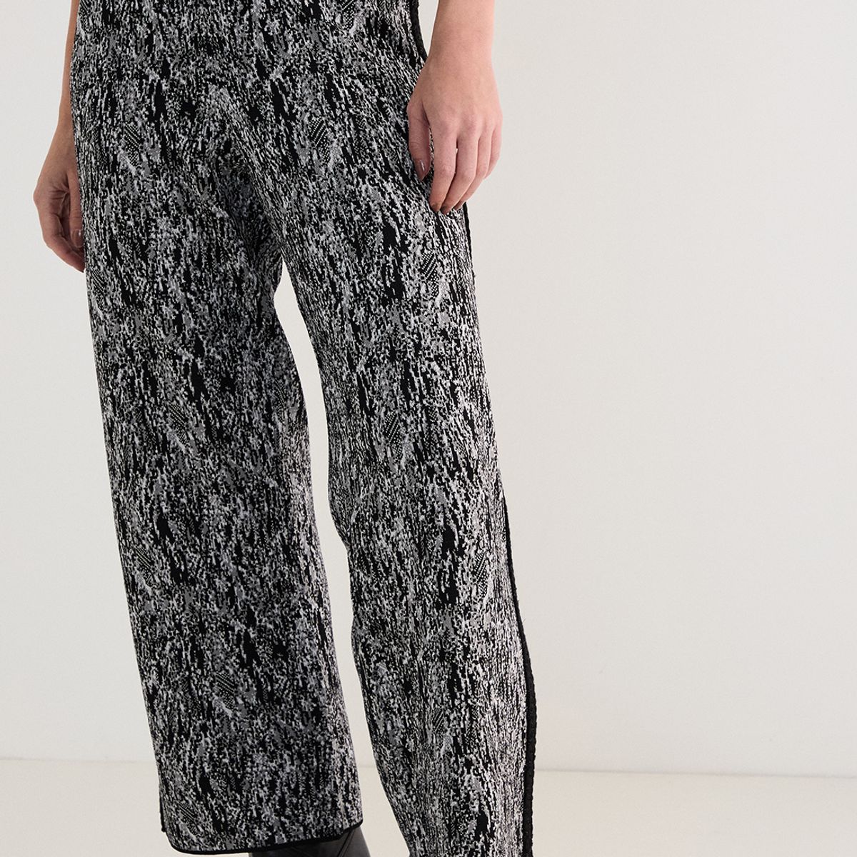 ASH - Pantalon Negro Mujer Ash