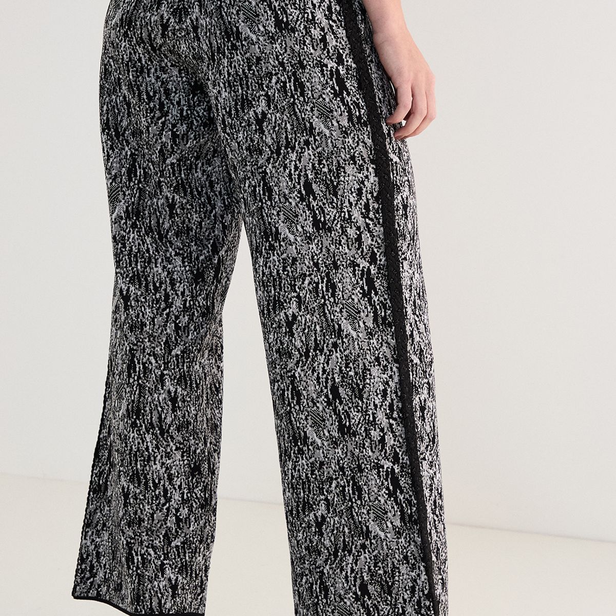 ASH - Pantalon Negro Mujer Ash