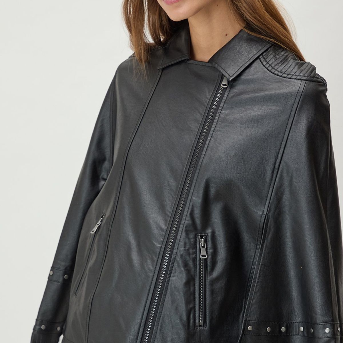 IO - Chaqueta Negro Mujer Io