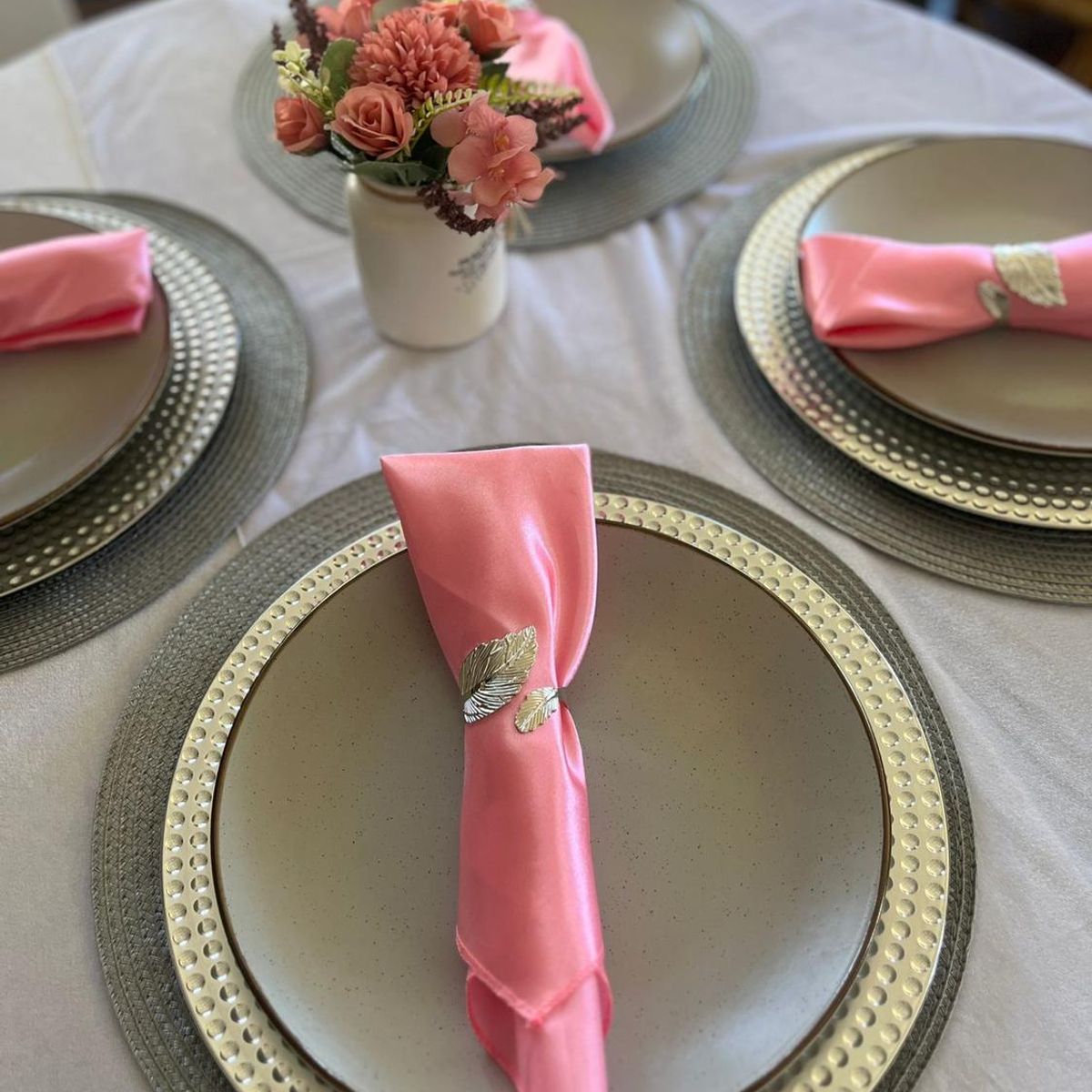 TERRA ESTILO - Servilleta de raso rosado