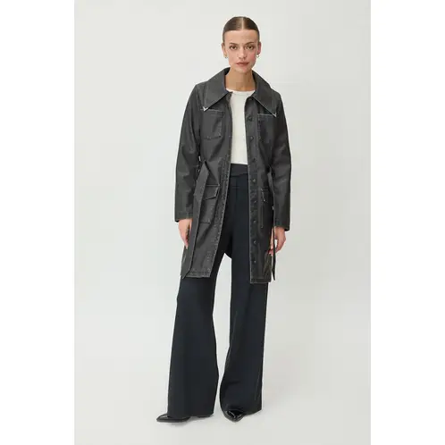 IO - Trench Negro Mujer