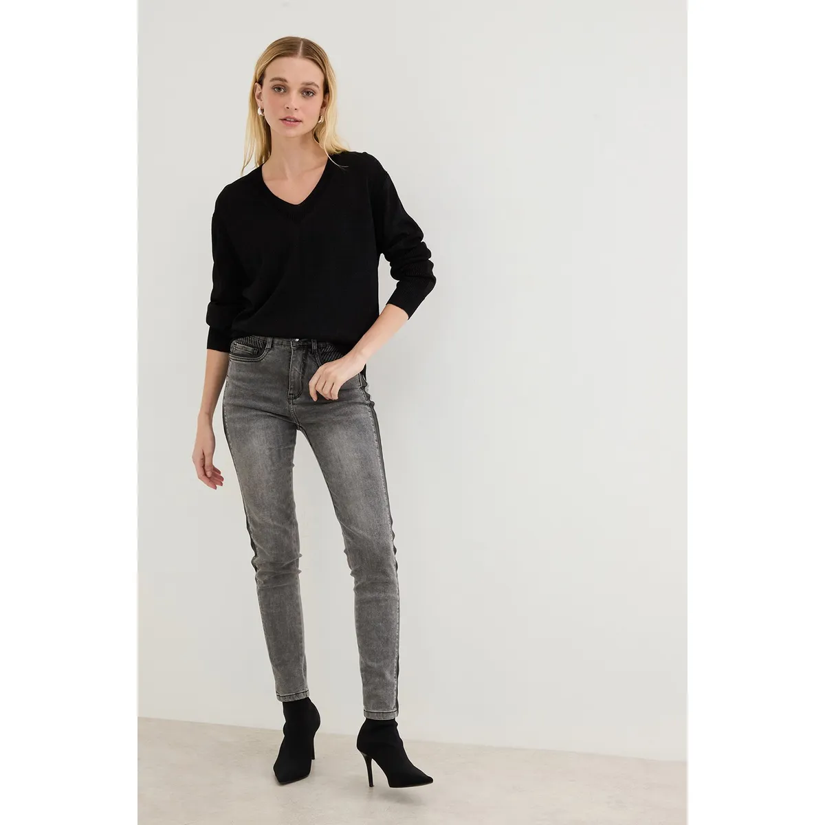 ASH - Sweater Negro Mujer Ash