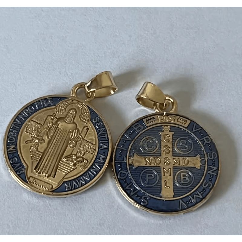 GENERICO - Collar + Medalla San Benito enchape oro modelo Azul claro