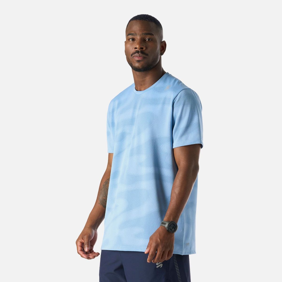 VULCANO - Polera Hombre Built To Move Pro T-Shirt Celeste Vulcano