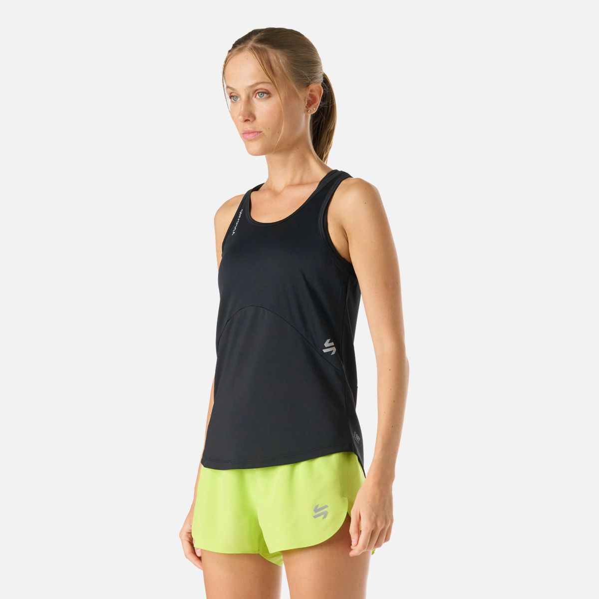 VULCANO - Polera Mujer Built To Move Tank Top Negro Vulcano
