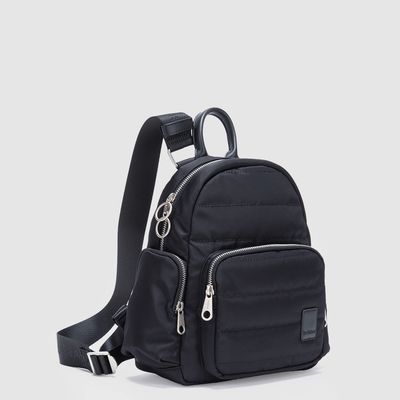 Imagen 2 del producto Mochila Victoria Black Essentials