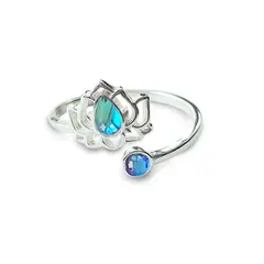 ANDREA COGGIOLA JOYAS - Anillo Flor De Loto Cristal Tornasol Plata Fina Adaptable