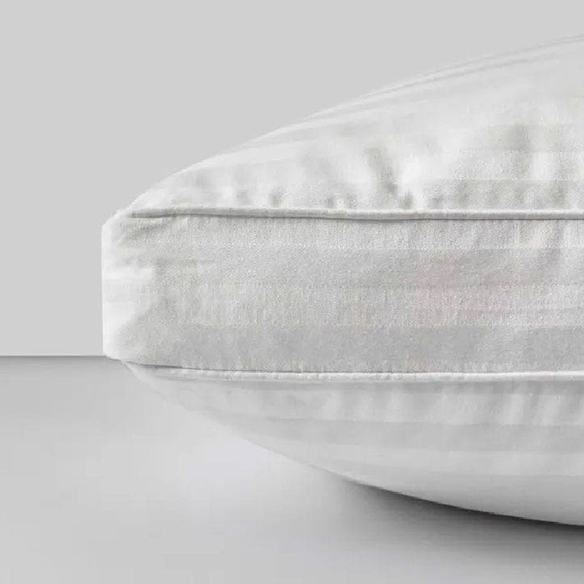 CANNON - Almohada Microfibra Premium Royal Supreme