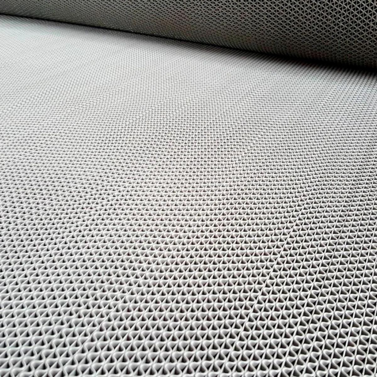 QRUBBER - Piso Rollo Wet Gran S 8.5mm x 1.20 x 15mts gris QRubber