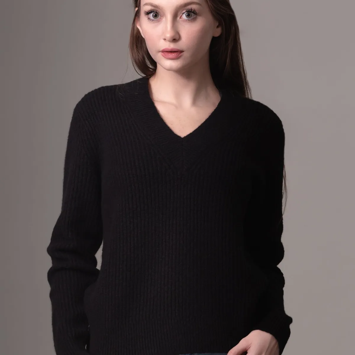 CALVIN KLEIN - Sweater Boucle V Neck Relaxed Negro Calvin Klein