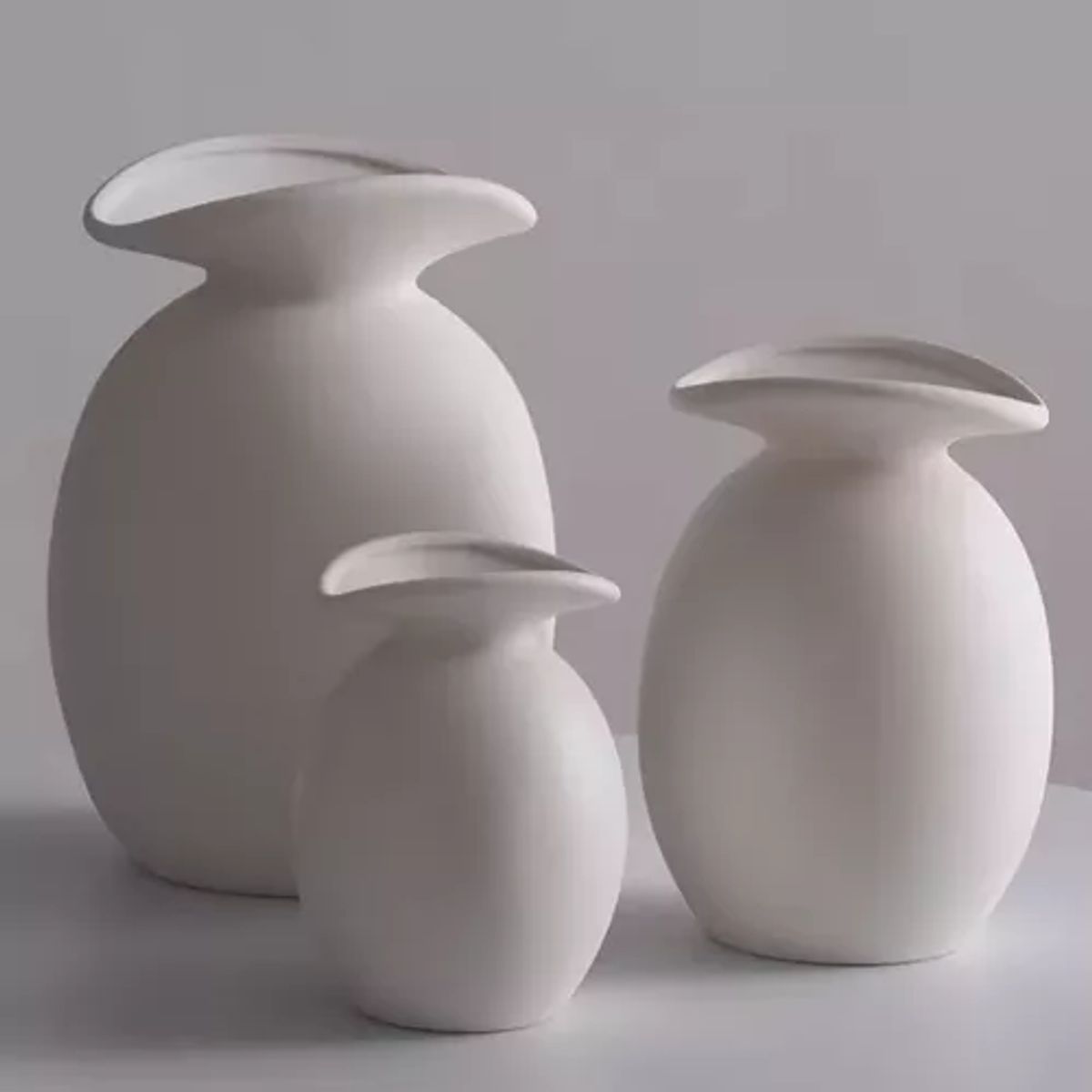 GENERICO - Florero Vintage Cerámica Cuello Blanco 28x28x26cm