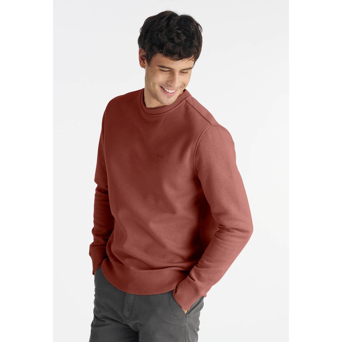 NIMTU - Polerón Limari Casual Rojo Nimtu