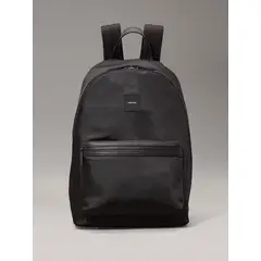 CALVIN KLEIN - Mochilas CK Essential Negro
