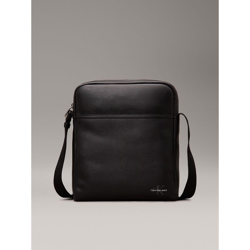 CALVIN KLEIN - Bolso Reporter Monogram Soft 22 Negro Calvin Klein