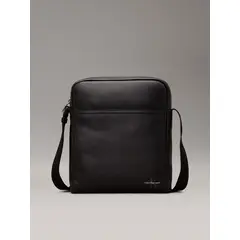CALVIN KLEIN - Bolso Reporter Monogram Soft 22 Negro