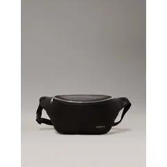 CALVIN KLEIN - Banano Monogram Soft Negro