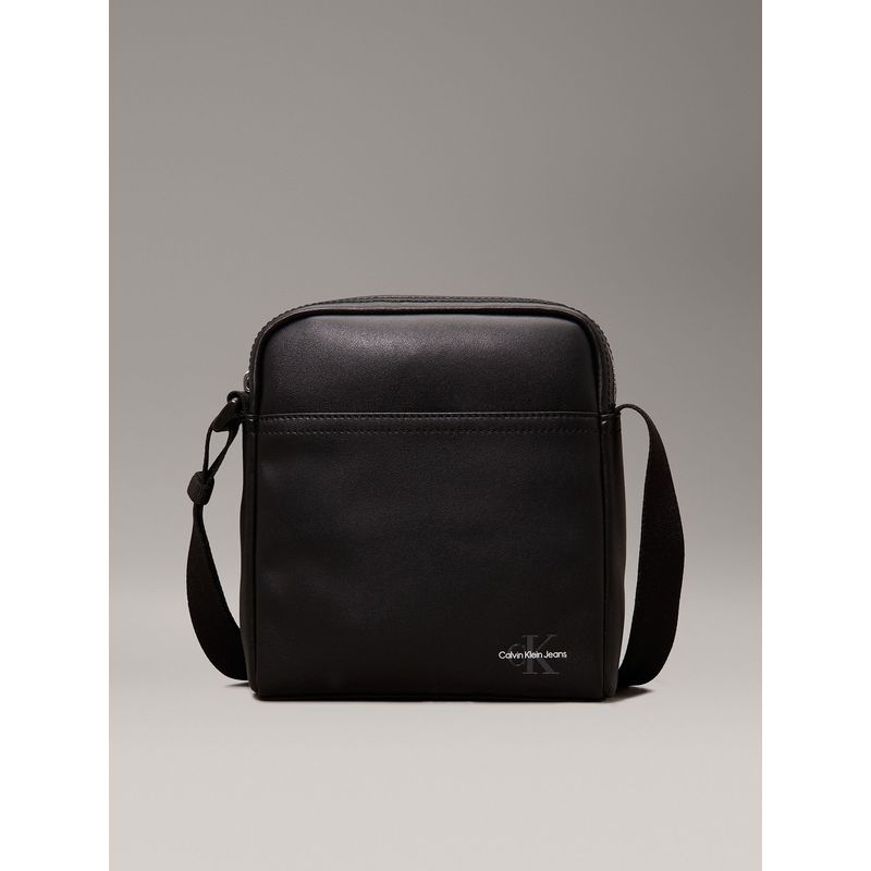 CALVIN KLEIN - Bolso Reporter Monogram Soft 18 Negro Calvin Klein