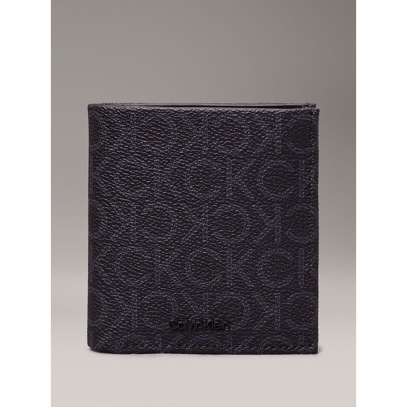 CALVIN KLEIN - Billetera CK Must Mono Trifold 6Cc W/Coi Negro Calvin Klein