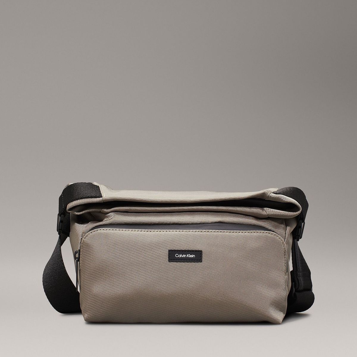 CALVIN KLEIN - Banano Plegable CK Essential Gris Calvin Klein