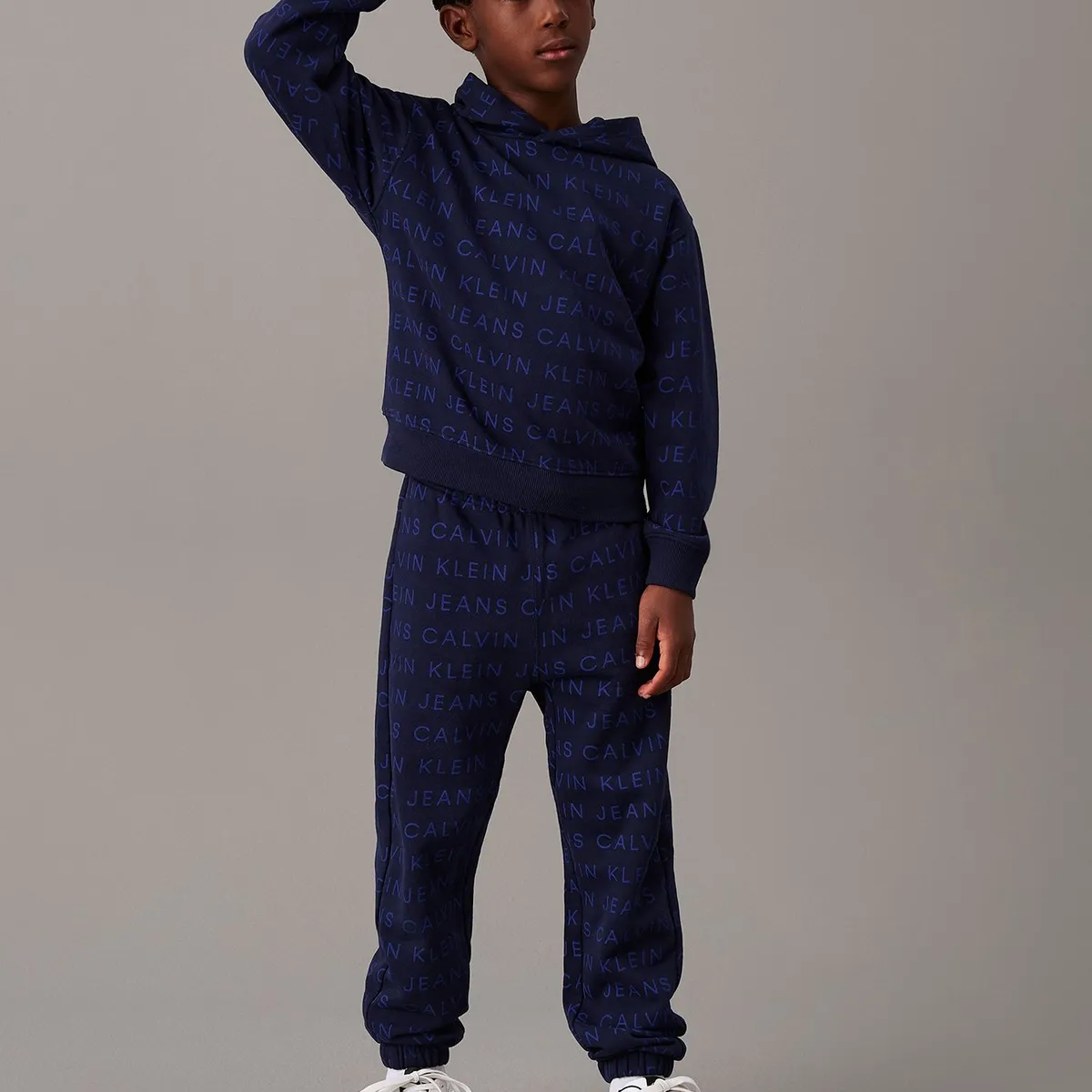 CALVIN KLEIN - Jogger Niño CKJ AOP Azul Calvin Klein