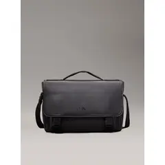 CALVIN KLEIN - Bolso Reporter Over Webbing Negro