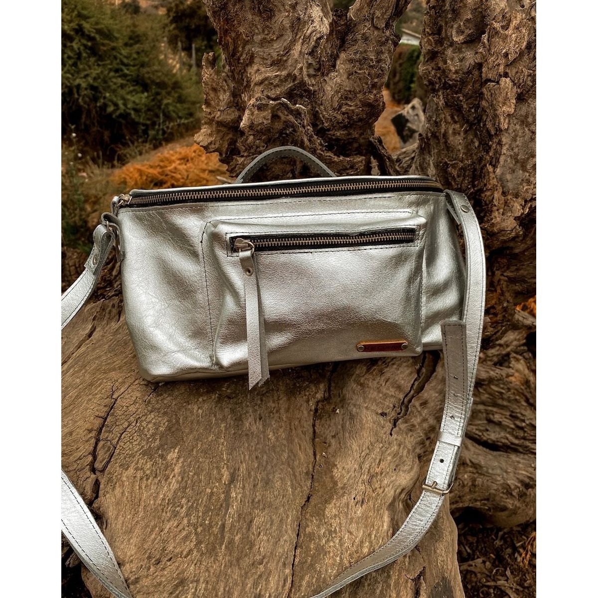 KAI CUEROS - Cartera bandolera de cuero