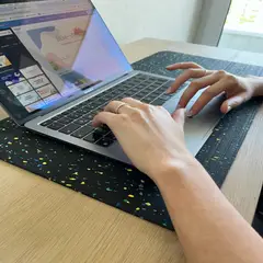 GOODWHEEL - Mousepad de Escritorio Lemonade caucho reciclado
