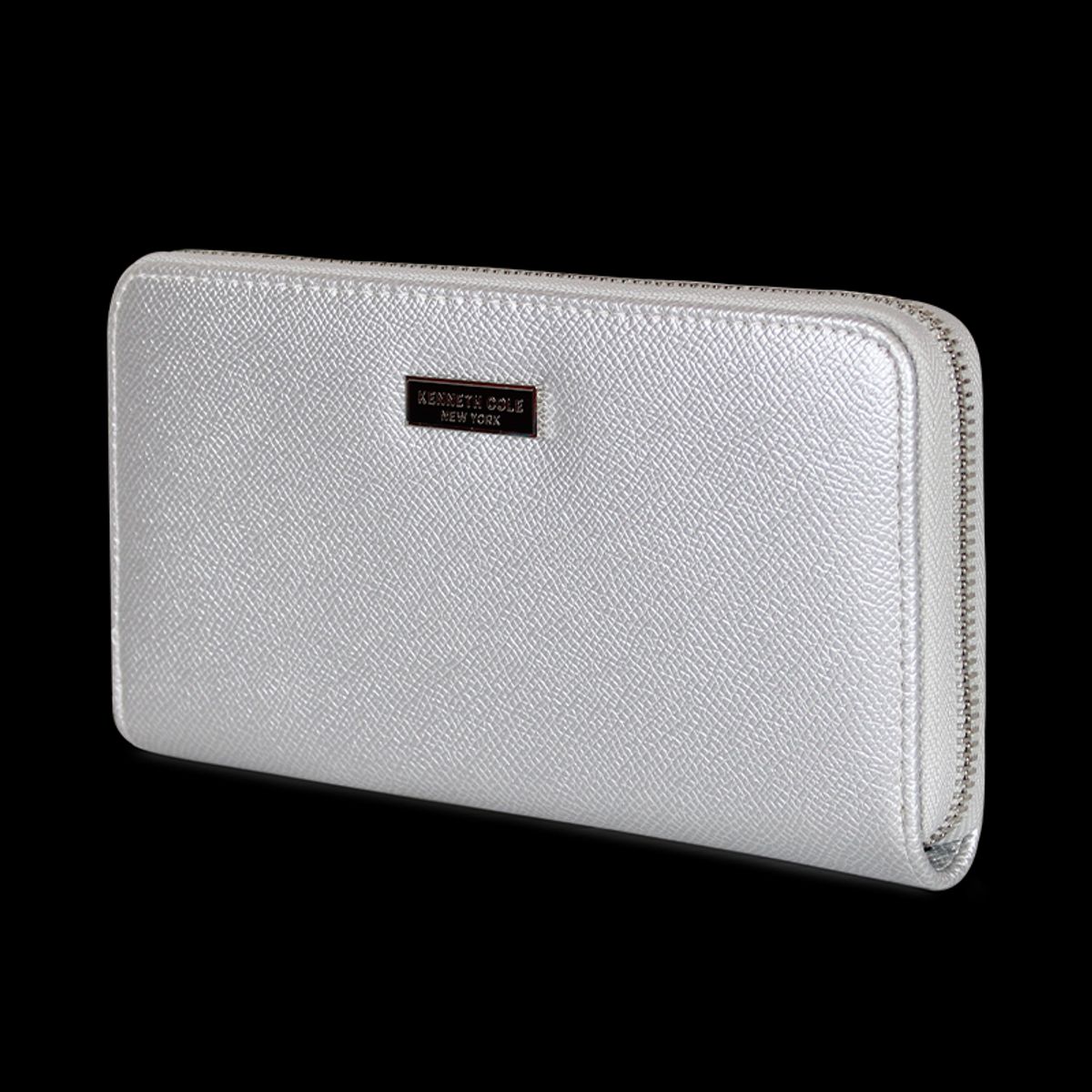 KENNETH COLE - Pack Billetera Bessie silver + Pañuelo Alcala celeste Kenneth Cole