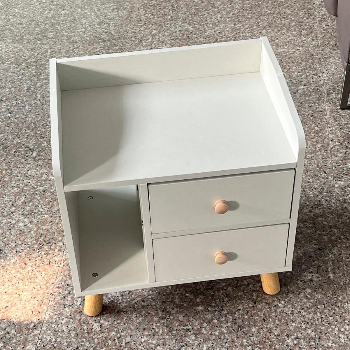 DETODOYMAS - Velador 2 cajones 48cm Chic Home - Blanco