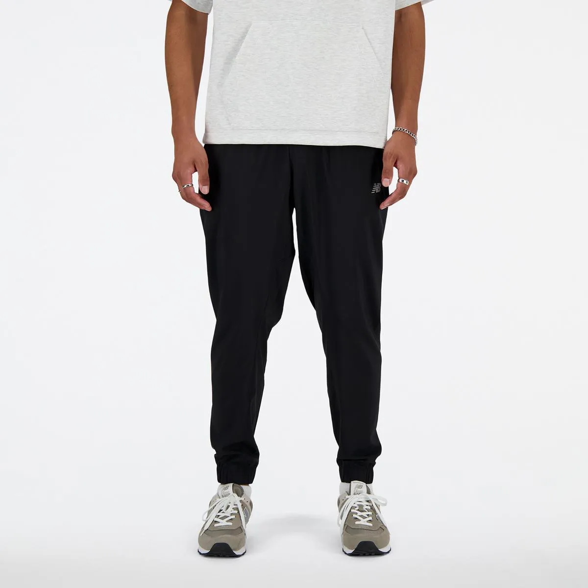 NEW BALANCE - Pantalón Running Hombre New Balance Sport Essentials Negro