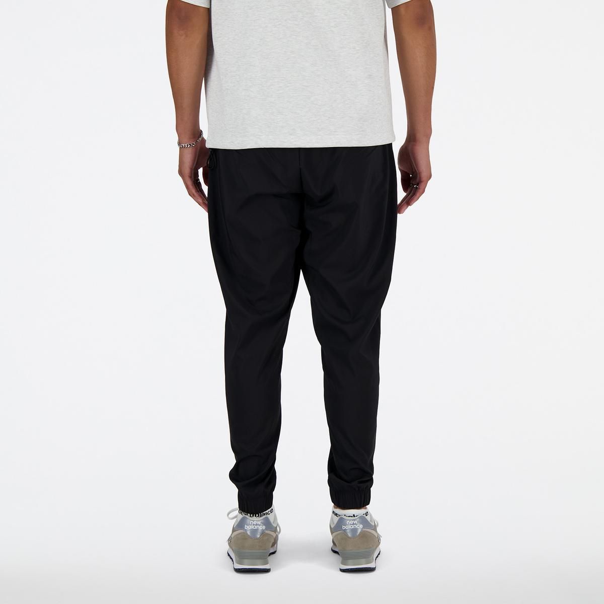 NEW BALANCE - Pantalón Running Hombre New Balance Sport Essentials Negro