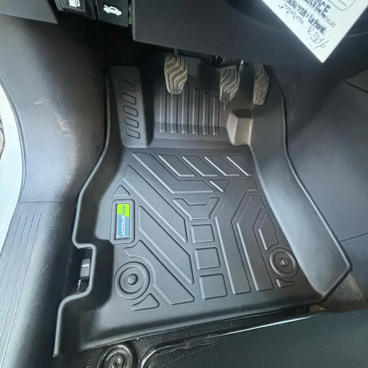 GENERICO - PISOS CALCE PERFECTO PROSPEEDY NISSAN VERSA 2020+ 3PIEZAS