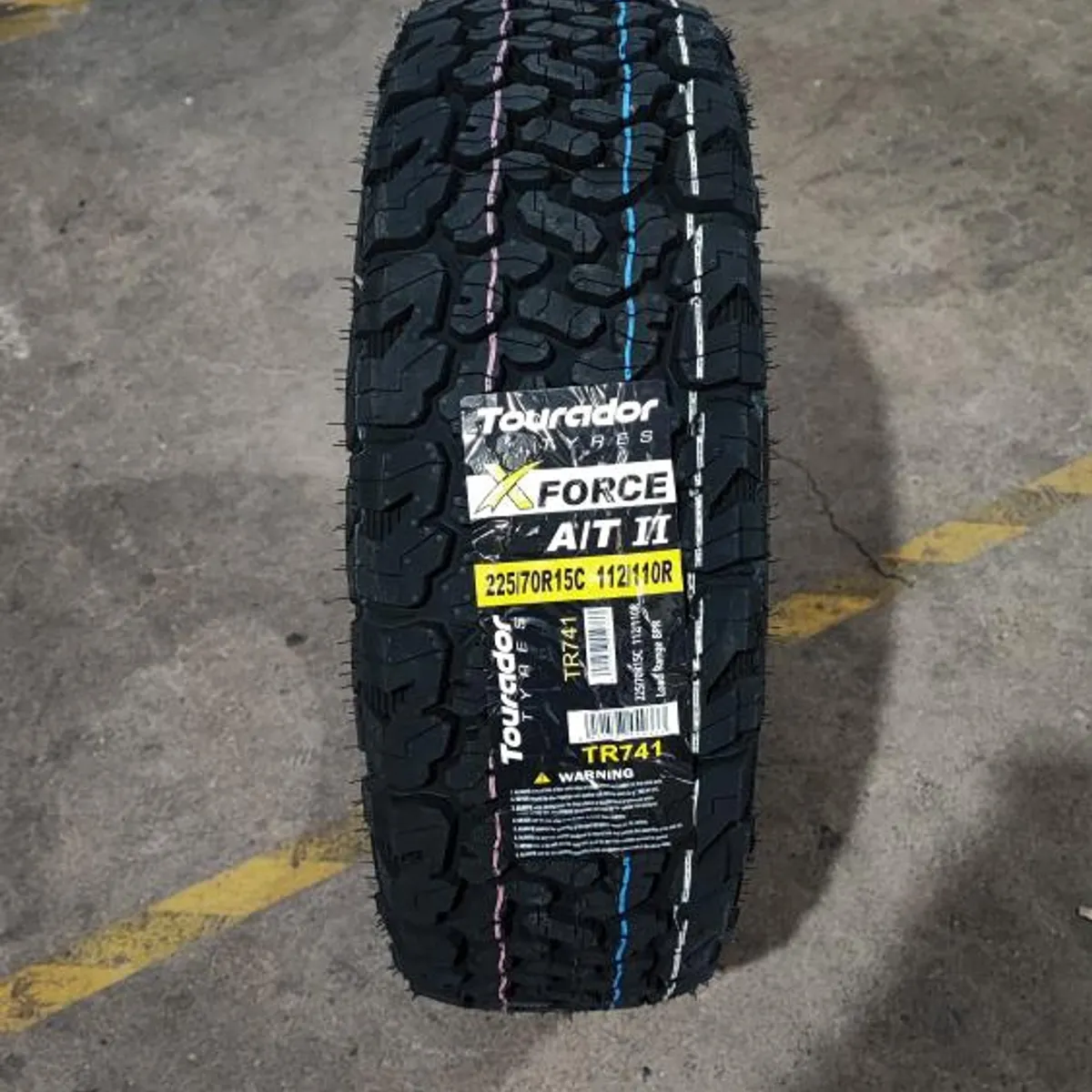 GENERICO - Neumatico 22570 r15c tourador x force at 2 8pr 112110r bz