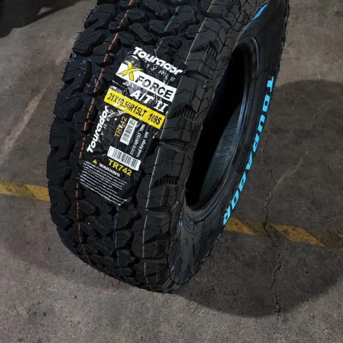 GENERICO - Neumatico 31x105 r15 lt tourador x force at 2 6pr 109s bz