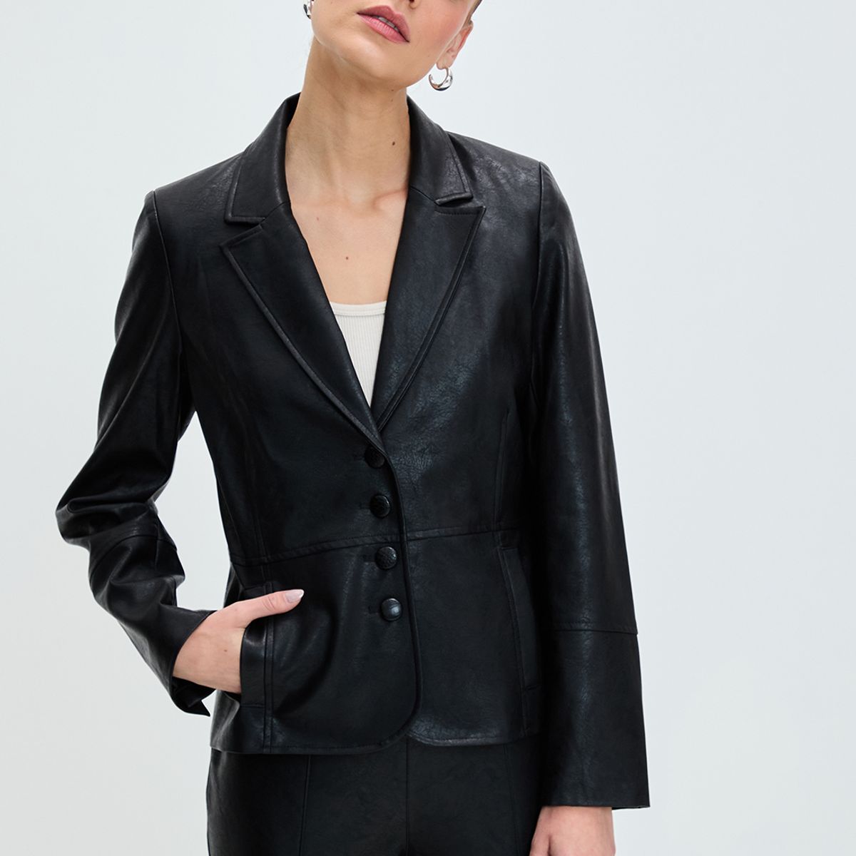 IO - Blazer Negro Mujer Io