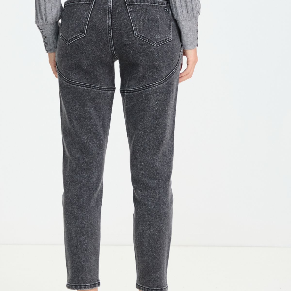 IO - Jeans Skinny Negro Mujer Io