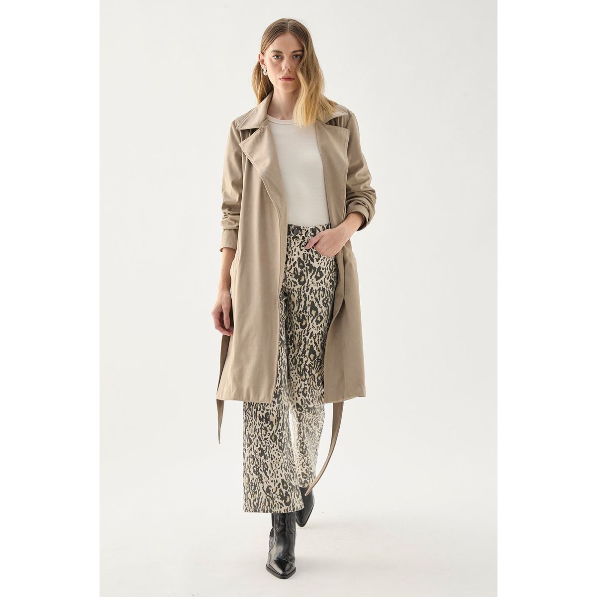 ASH - Trench Avellana Mujer Ash