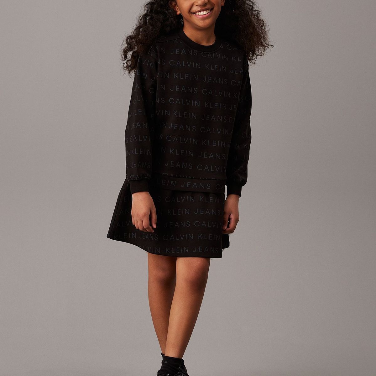 CALVIN KLEIN - Vestido Niña Logo Fleece  Calvin Klein