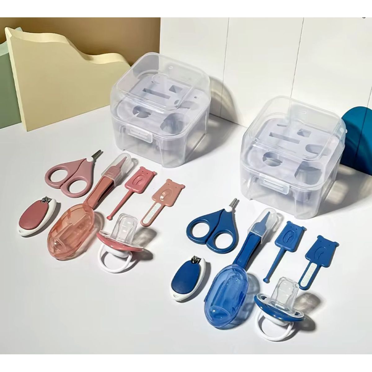 GENERICO - Set De Higiene Y Cuidados Del Bebe Con Cajita Plastica 7 Pcs