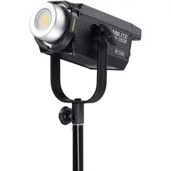 GODOX - Cañón Led Nanlite FS-150B - Bi-Color