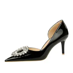 SHANDIAN - Zapato Formal Mujer Beige